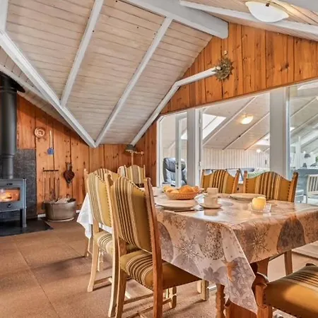 Dyssestraede 13 Holiday home